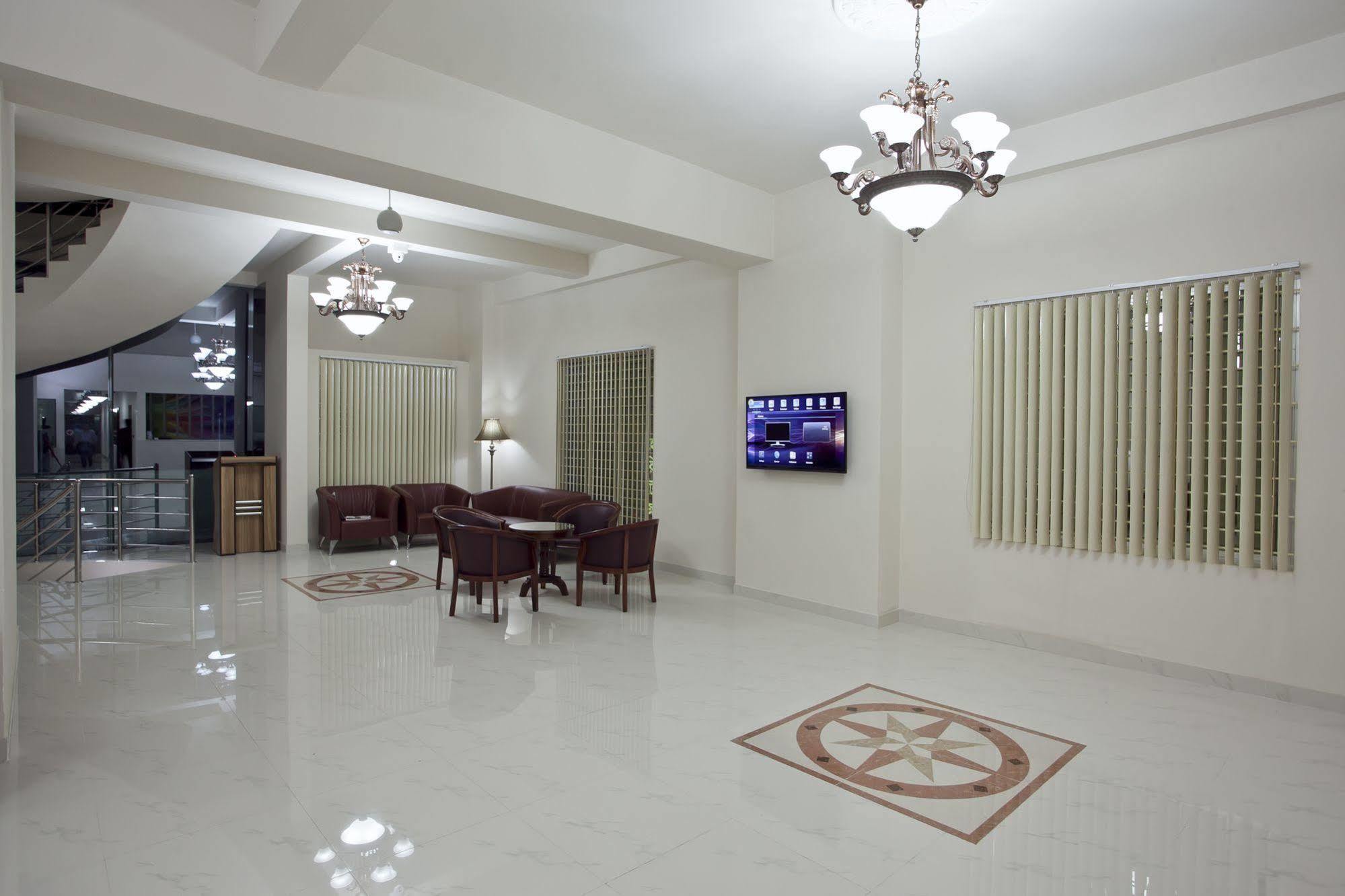 La Rose Hotel Sylhet Esterno foto