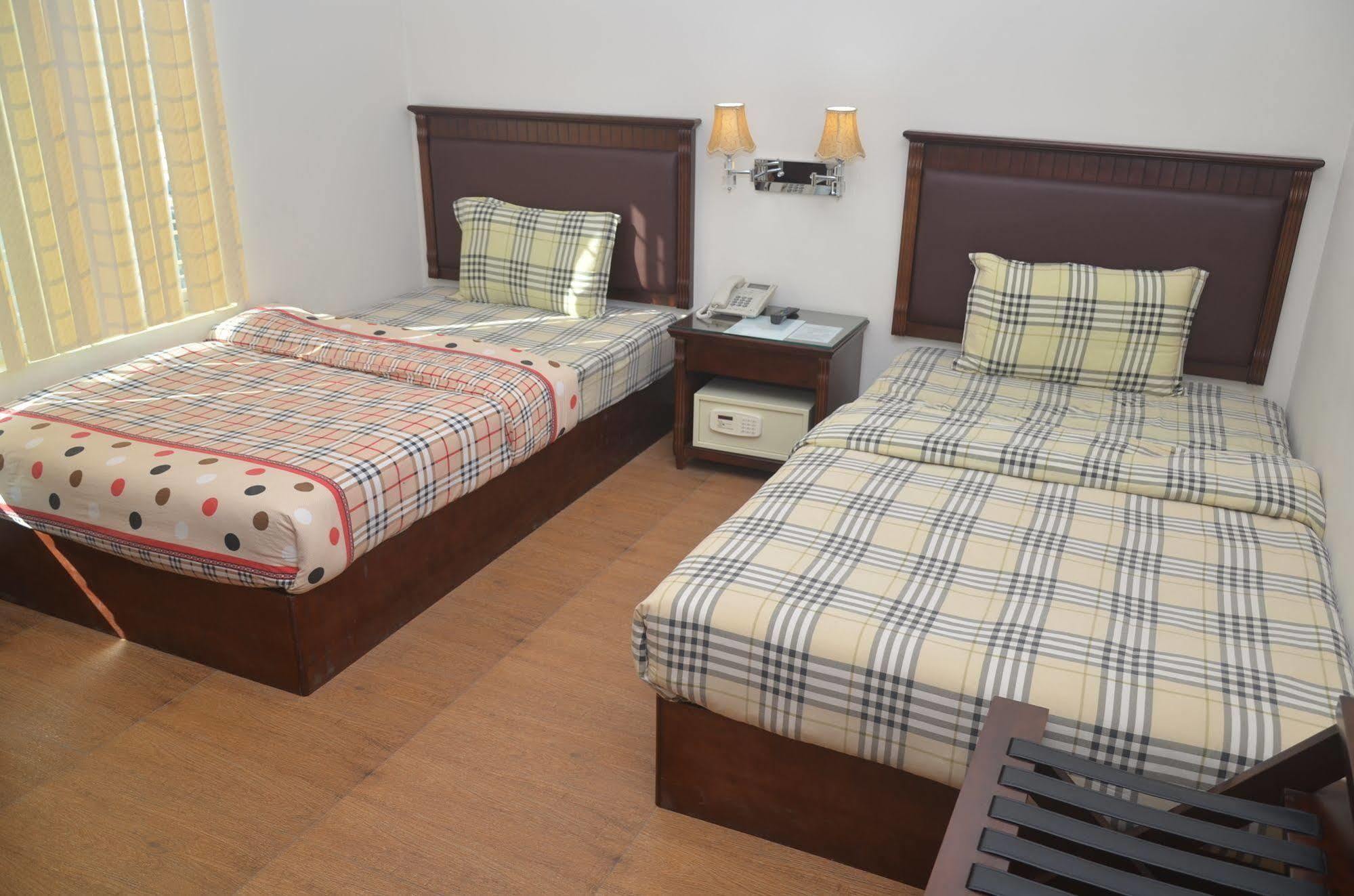 La Rose Hotel Sylhet Esterno foto